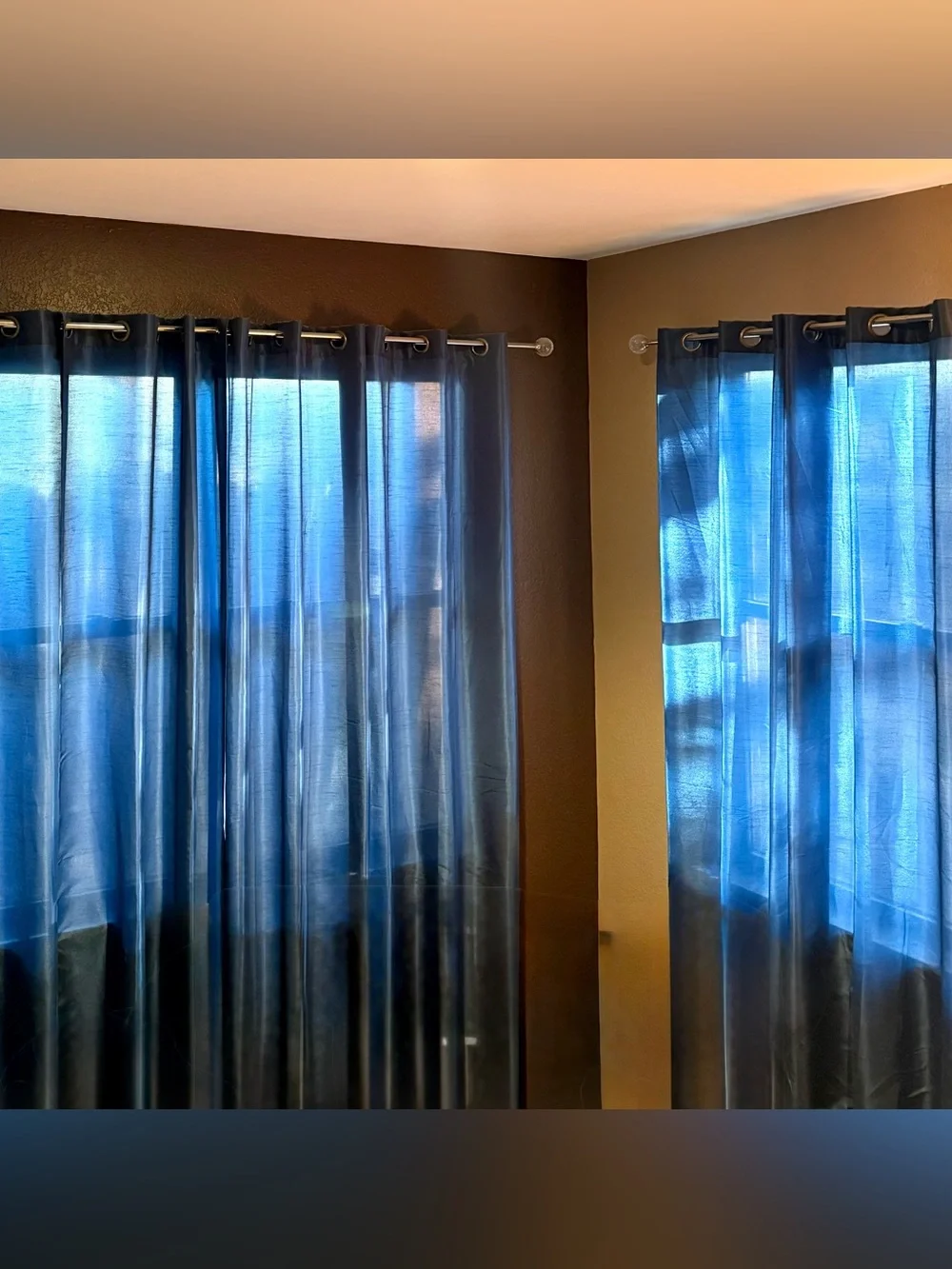 SIX Curtain Panels